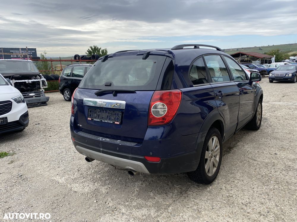 Dezmembrez piese Chevrolet Captiva - 4