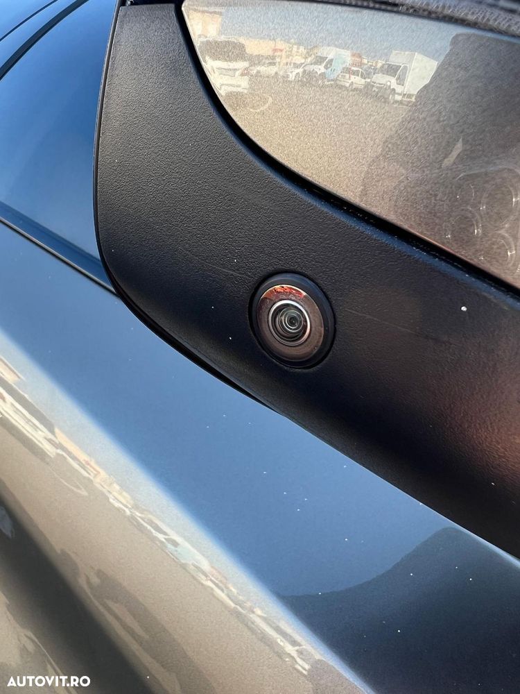 BMW Seria 5 520i Aut. - 14