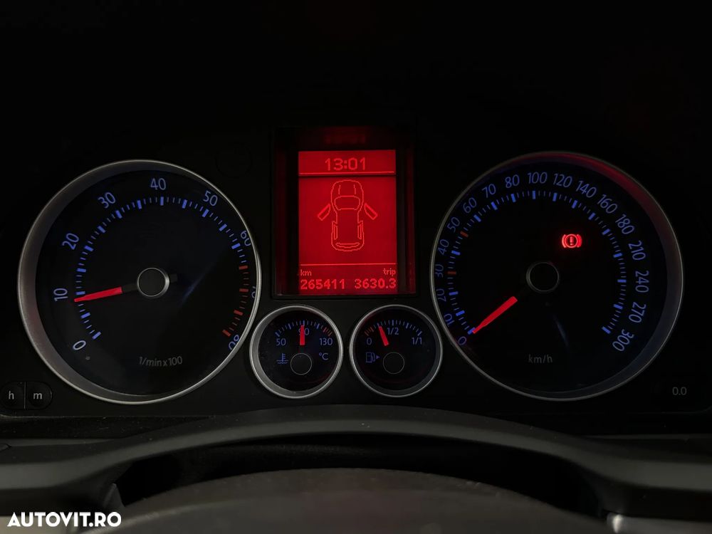 Volkswagen Golf 2.0 GTI - 10