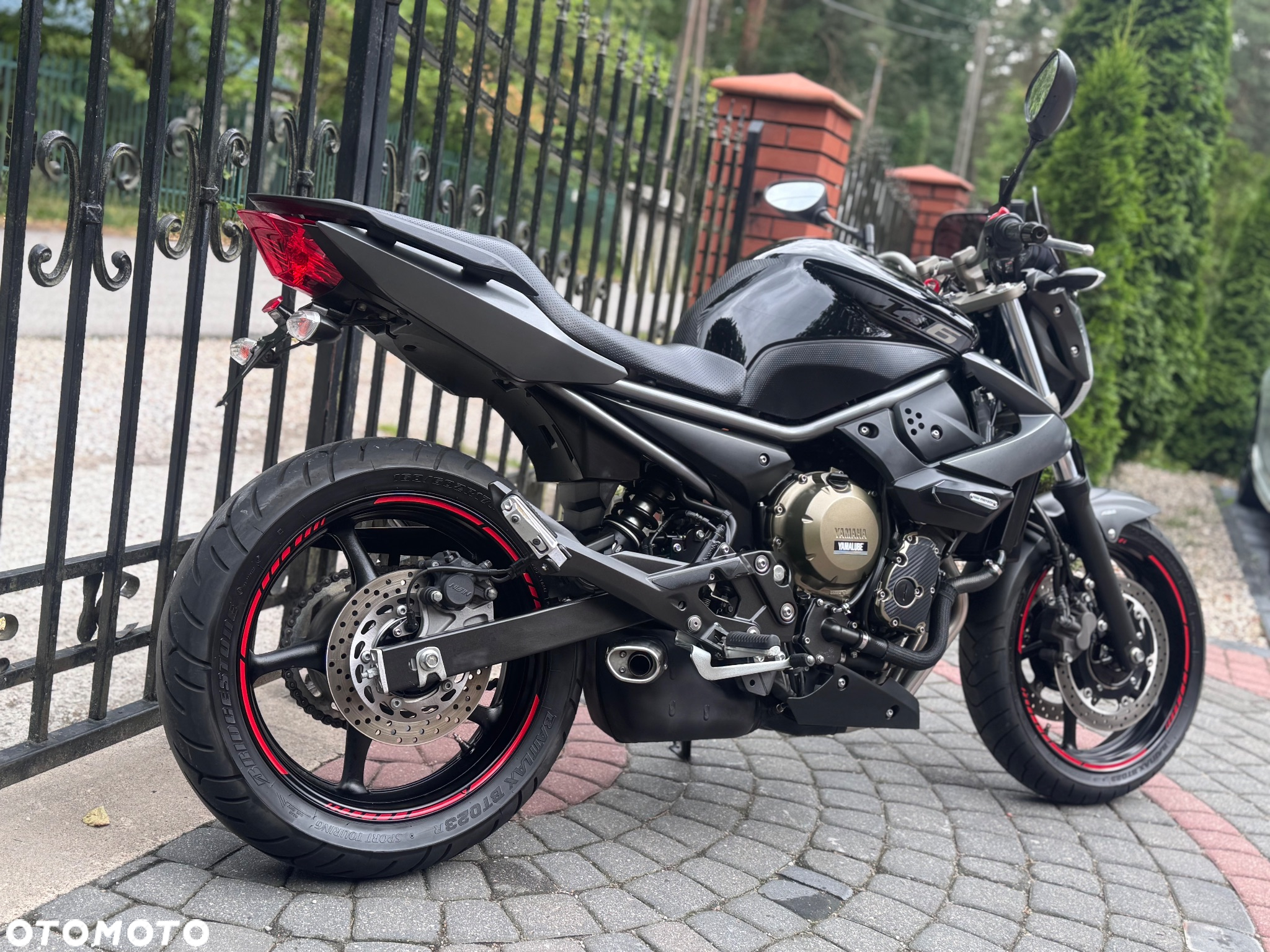 Yamaha XJ - 4