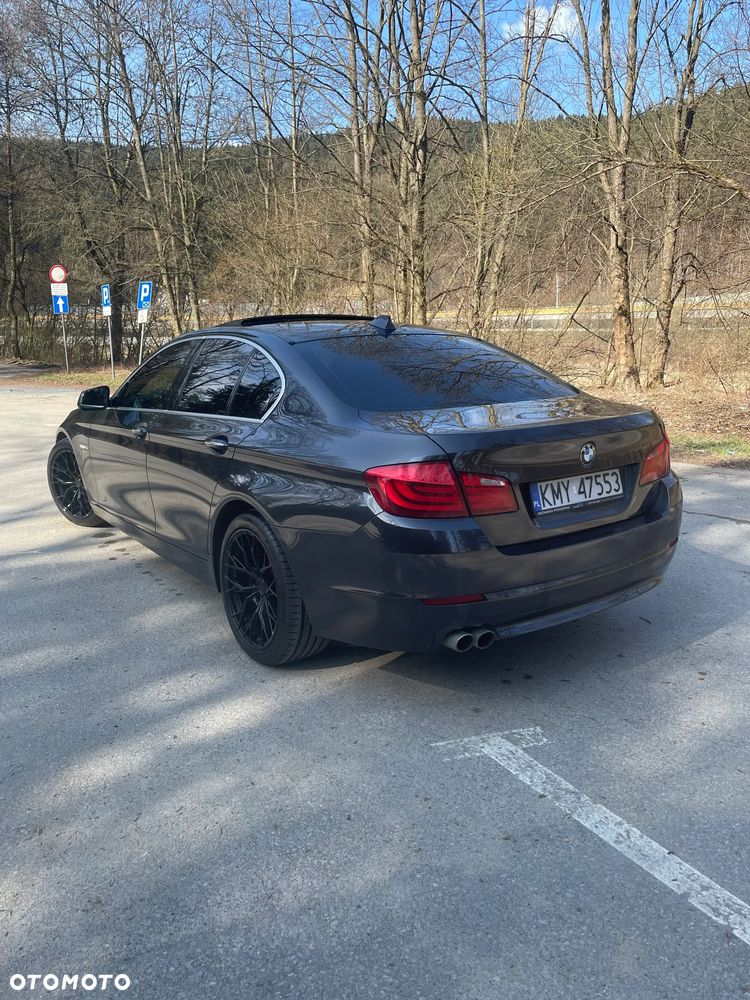 BMW Seria 5 520d - 4