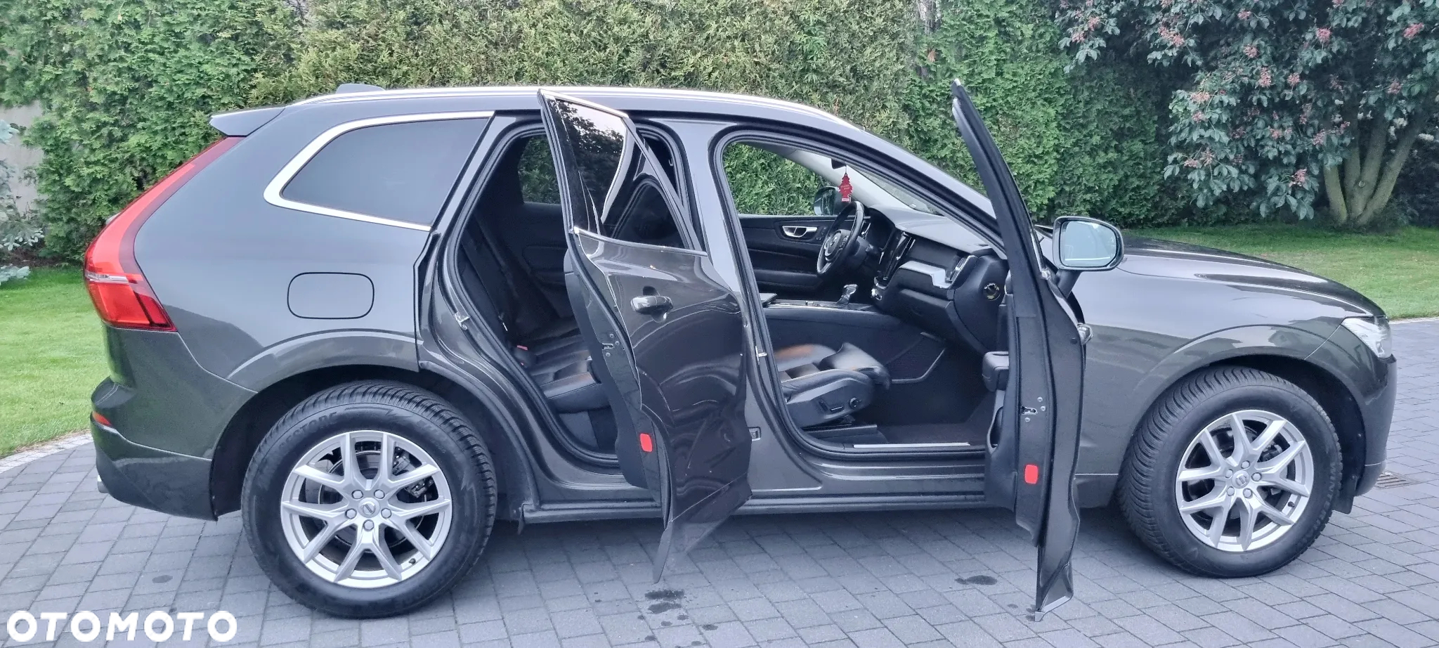 Volvo XC 60 D4 Geartronic Momentum Pro - 14