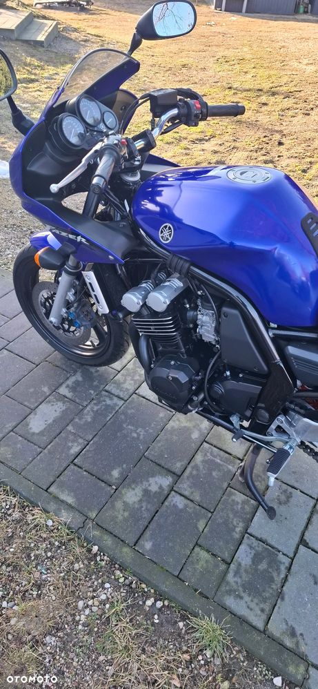 Yamaha FZ6 - 7