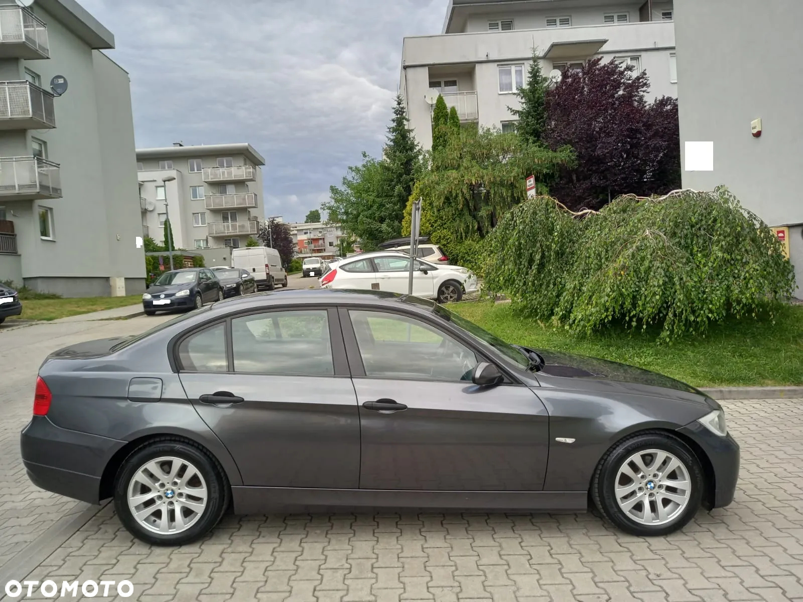 BMW Seria 3 318i - 4