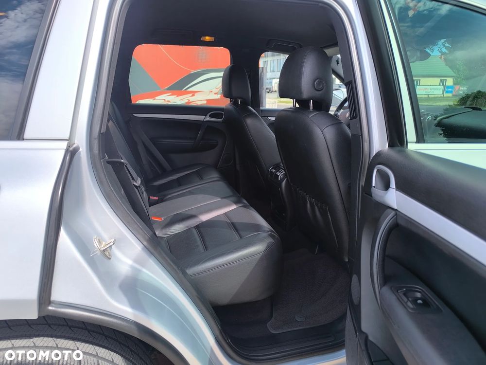 Porsche Cayenne - 19