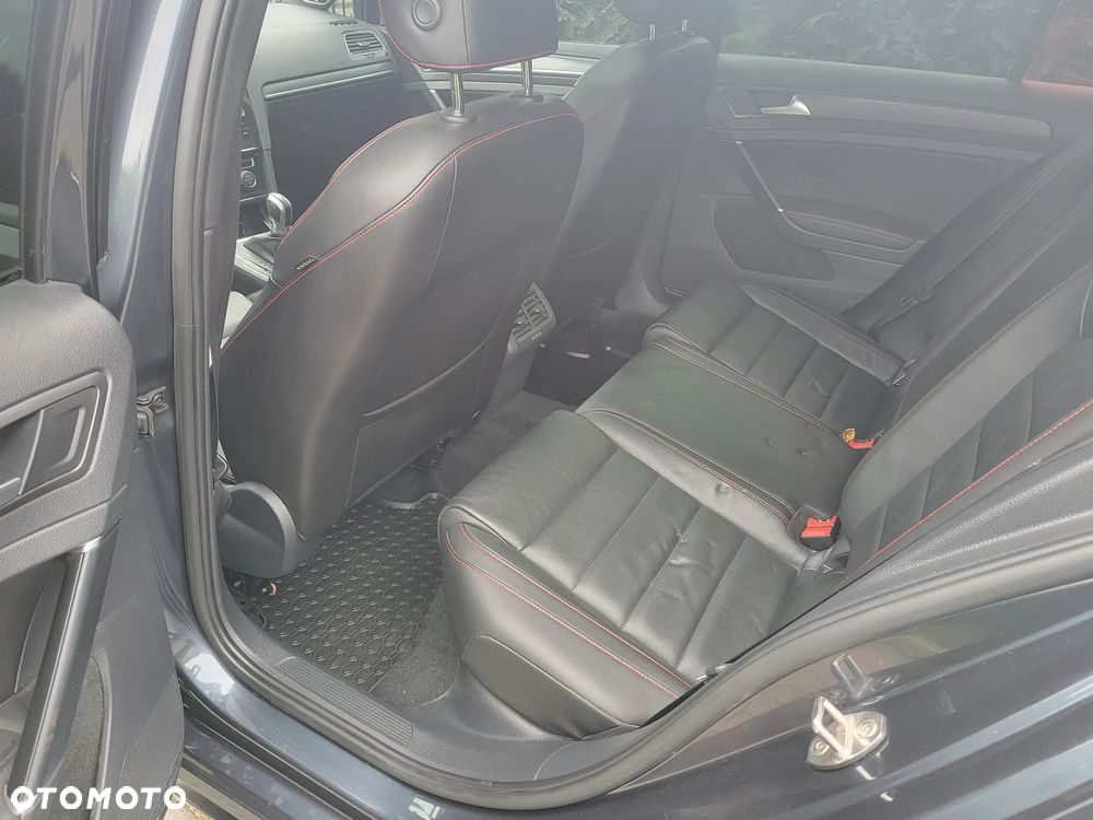 Volkswagen Golf GTI BlueMotion Technology DSG - 15