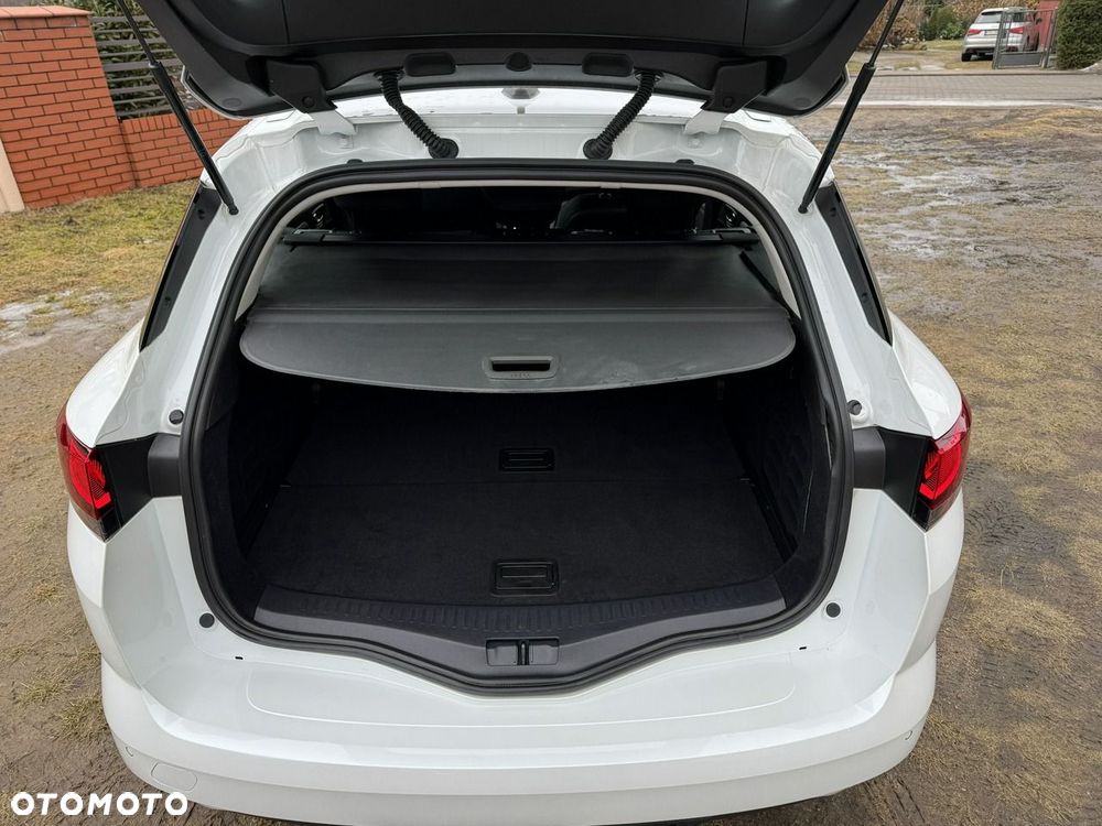 Renault Megane 1.5 Blue dCi Business - 9