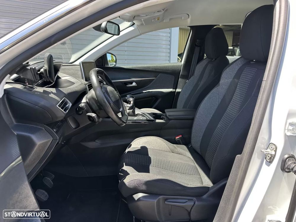 Peugeot 3008 - 28