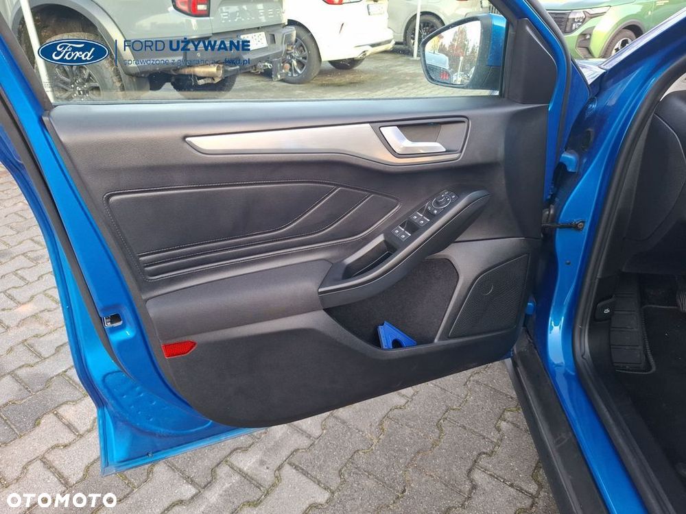 Ford Focus - 23
