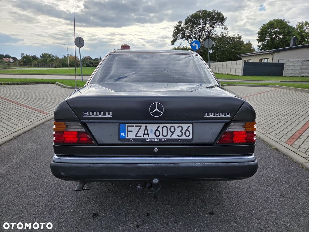 Mercedes-Benz W124 (1984-1993) - 6