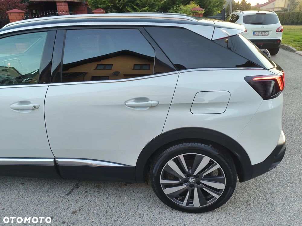 Peugeot 3008 1.6 PureTech HYbrid4 GT Line S&S EAT8 - 25