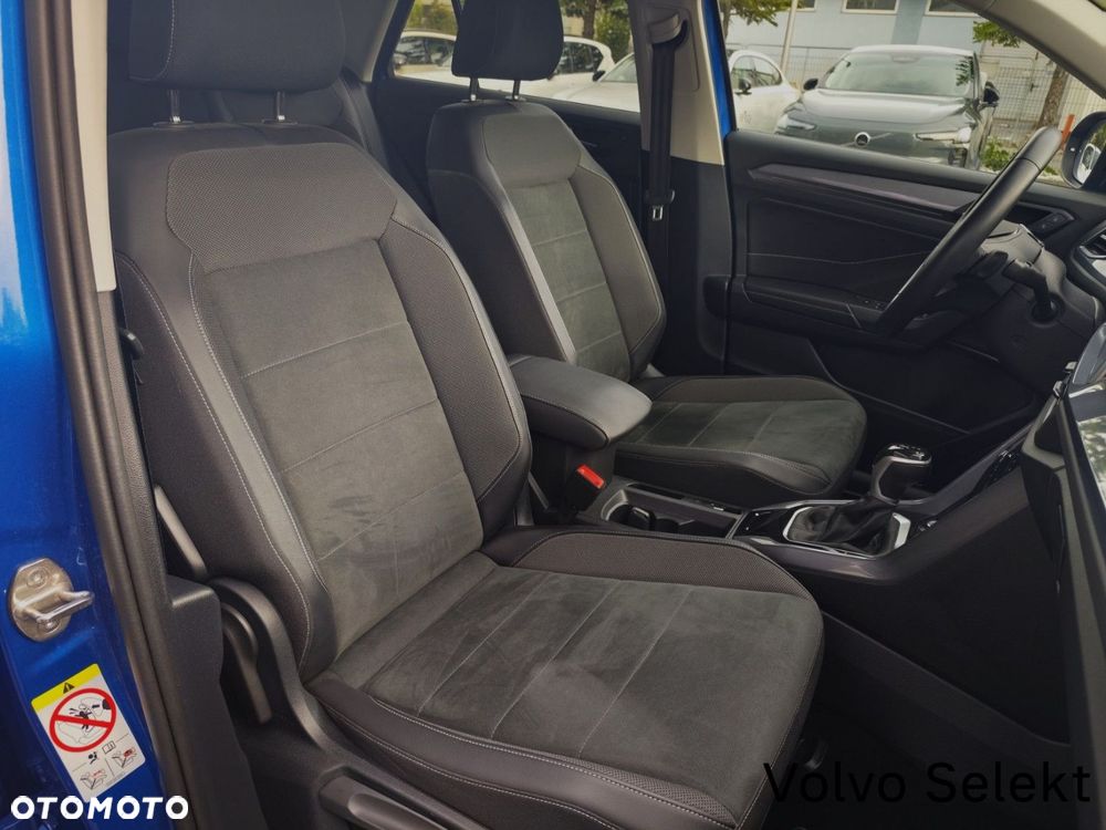 Volkswagen T-Roc - 9