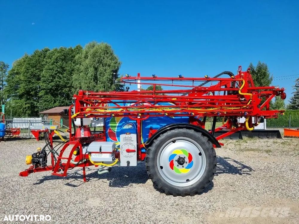 BIARDSKI Pulverizatoare tractate Biardzki- 1200L - 5