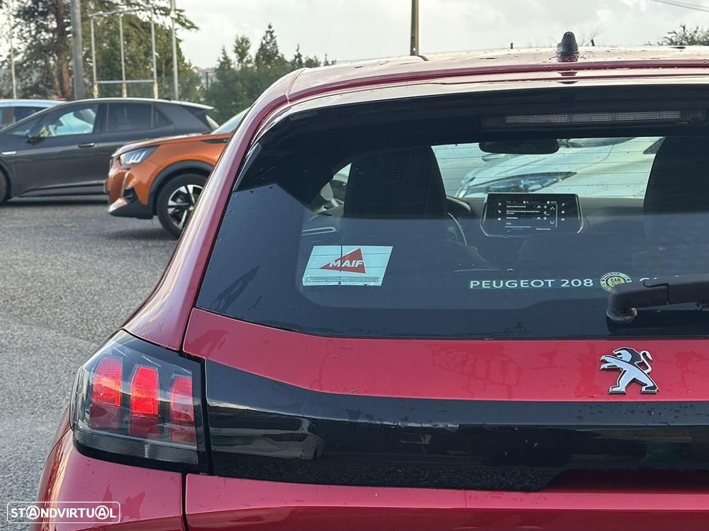 Peugeot e-208 Active - 8