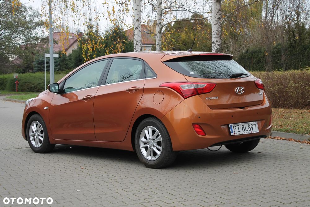 Hyundai i30 1.6 CRDi Premium - 3