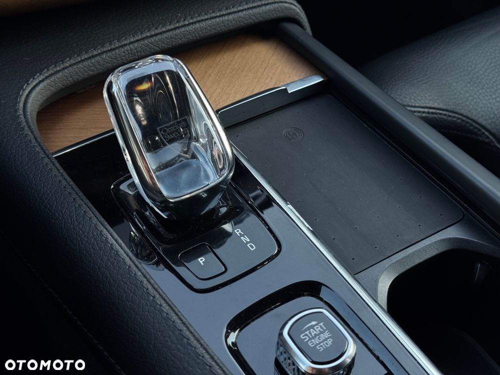 Volvo XC 90 T8 AWD Twin Engine Geartronic Inscription - 19