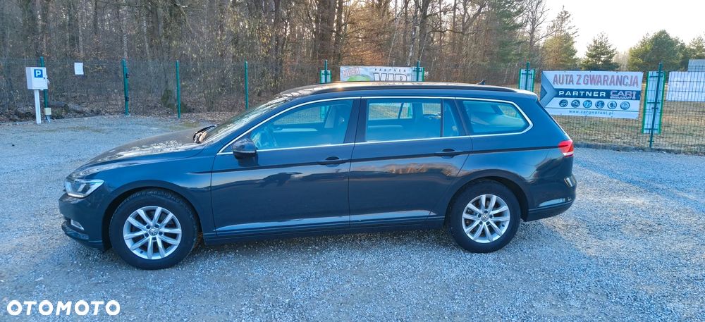 Volkswagen Passat 2.0 TDI SCR DSG Comfortline - 2