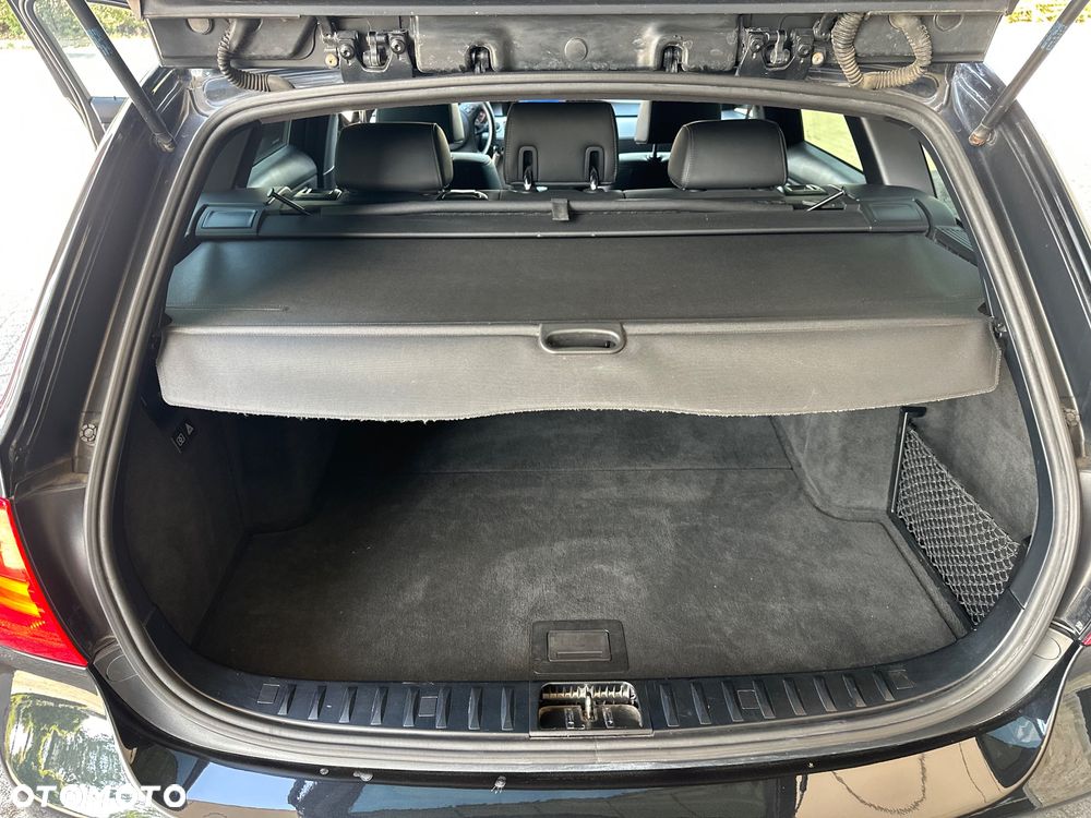 BMW Seria 3 - 30