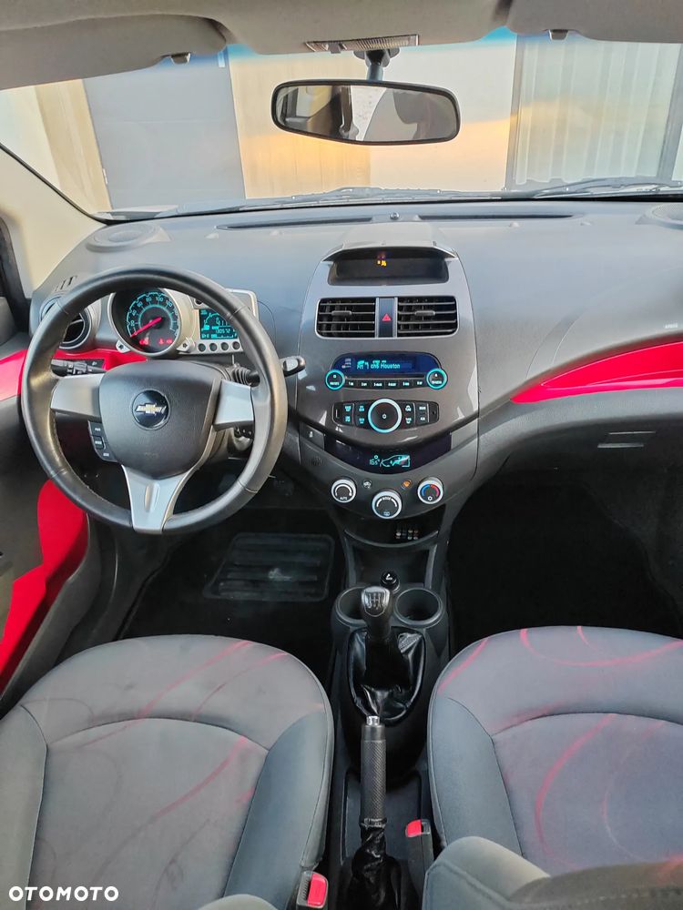 Chevrolet Spark 1.2 LT - 12