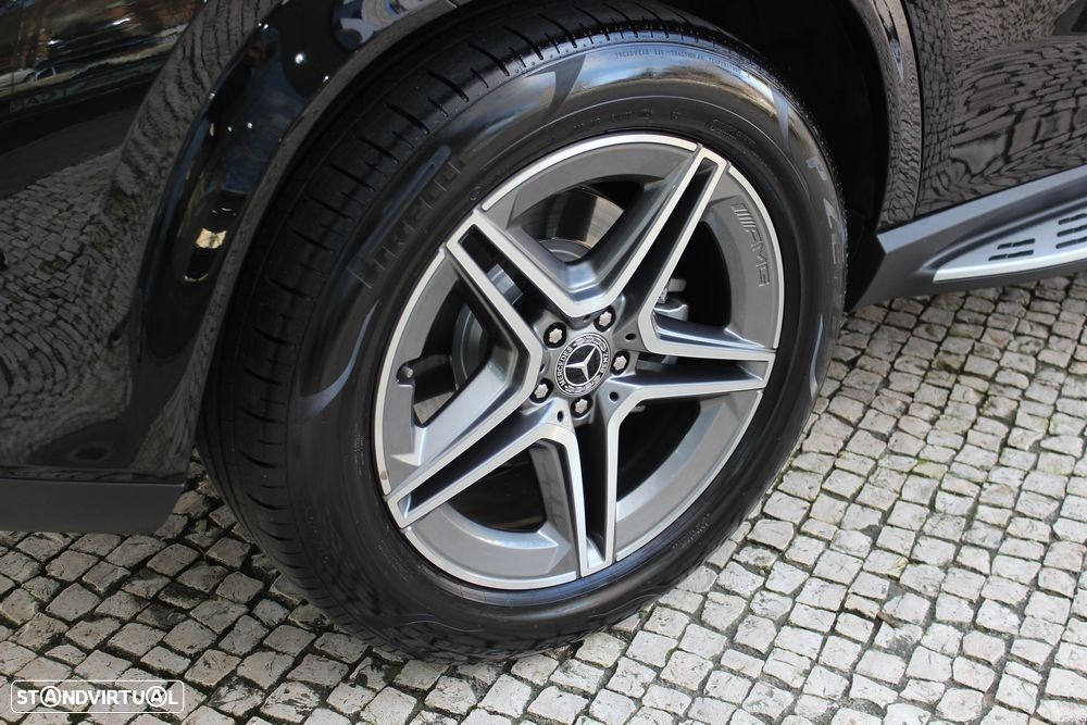 Mercedes-Benz GLE 300 d 4Matic - 11