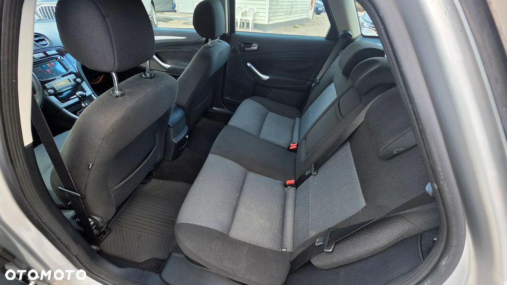 Ford Mondeo - 9