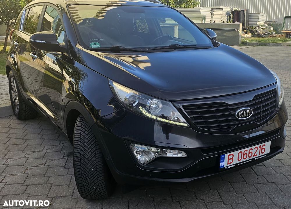 Kia Sportage 2,0 CRDI AWD Aut. Platinum - 4