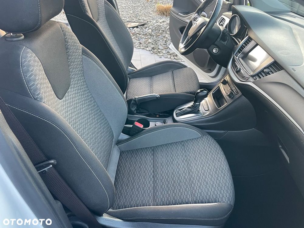 Opel Astra 1.5 D Start/Stop Automatik 2020 - 25
