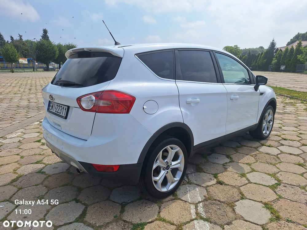 Ford Kuga 2.0 TDCi 4x4 Titanium - 9