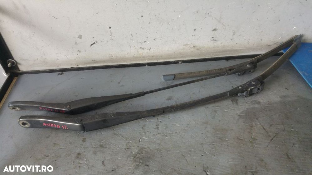 set brate stergatoare opel astra h 13111220 13111219 - 1