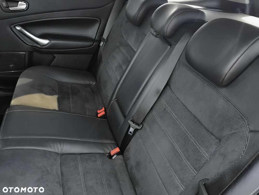 Ford Mondeo 2.0 TDCi Titanium - 28