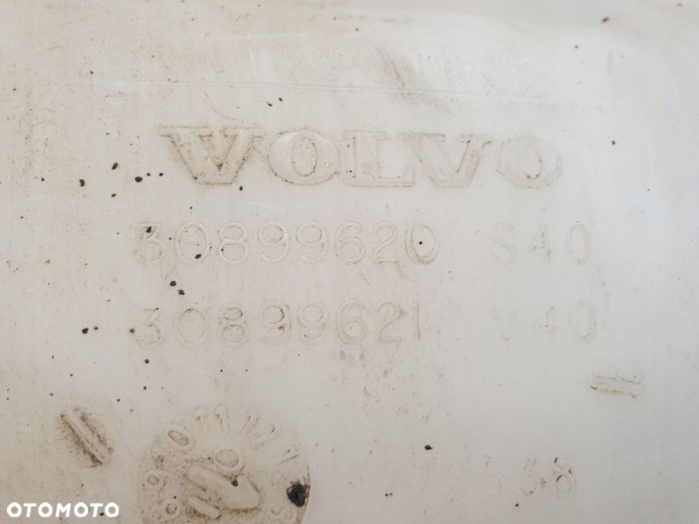 Volvo V40 ZBIORNICZEK PŁYNU DO SPRYSKIWACZY - 13