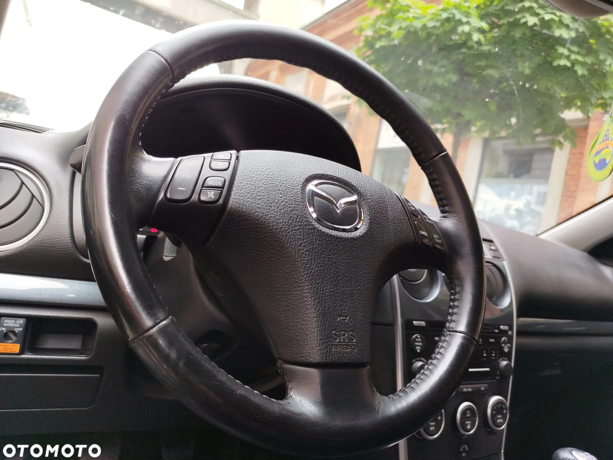 Mazda 6 2.0 Exclusive + - 16