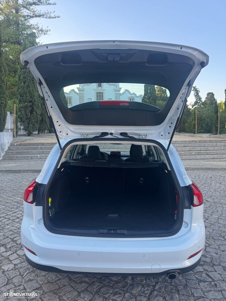 Ford Focus SW 1.5 EcoBlue S&S TITANIUM X - 7