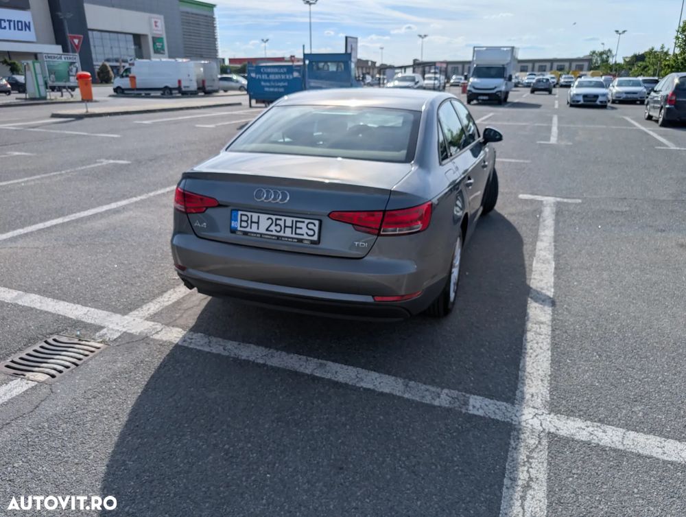 Audi A4 2.0 TDI S tronic - 3