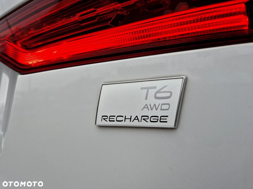 Volvo XC 60 T6 Plug-In Hybrid AWD Inscription - 32