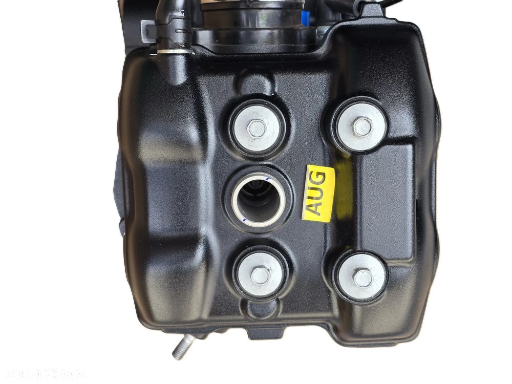 SILNIK TRIUMPH SPEED 400 SCRAMBLER - 9