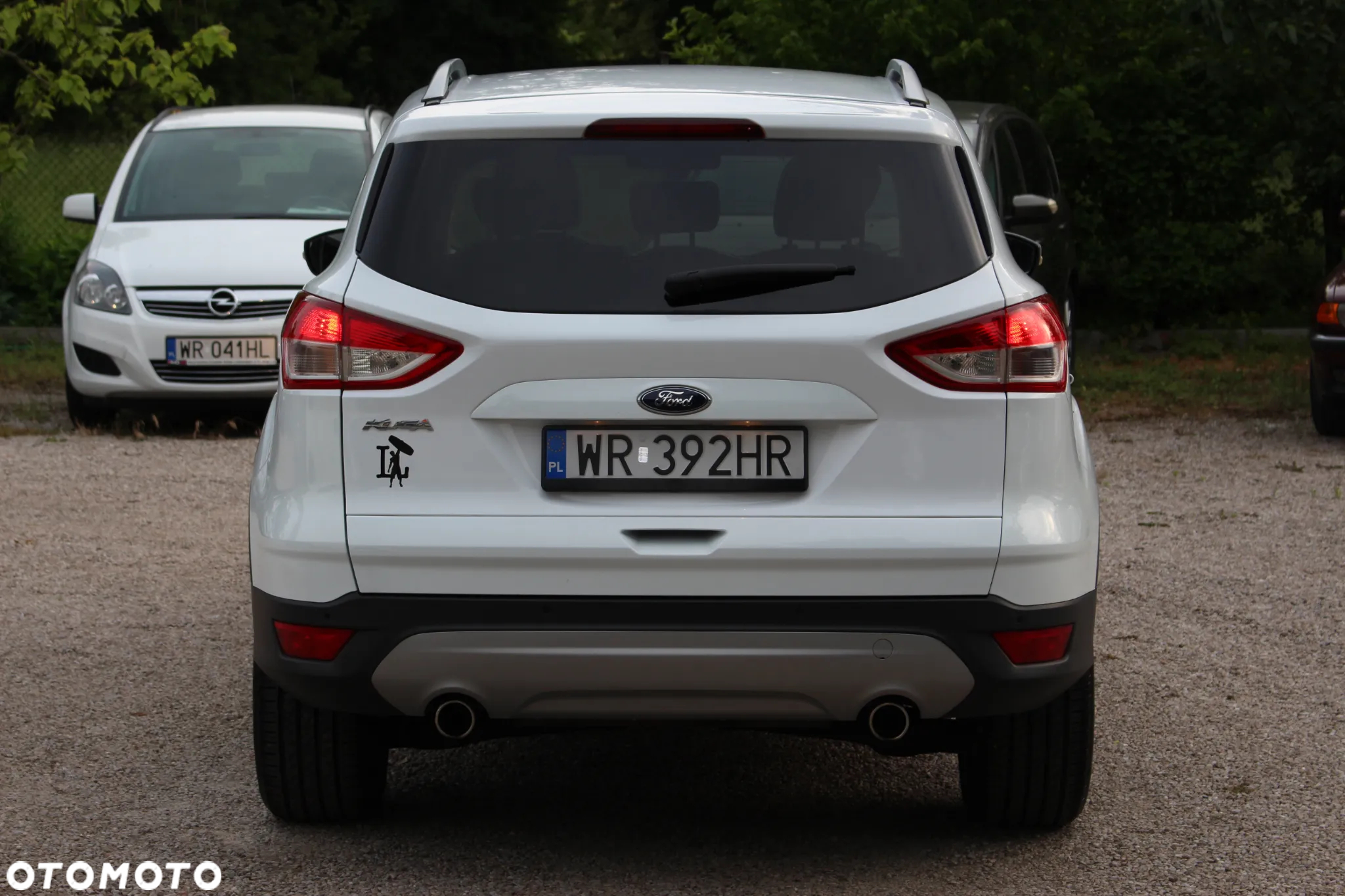 Ford Kuga 2.0 TDCi 2x4 Titanium - 23