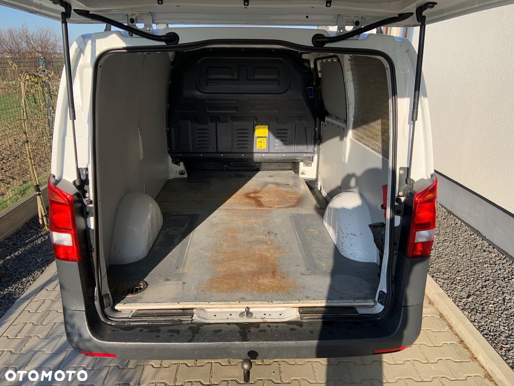 Mercedes-Benz Vito - 8