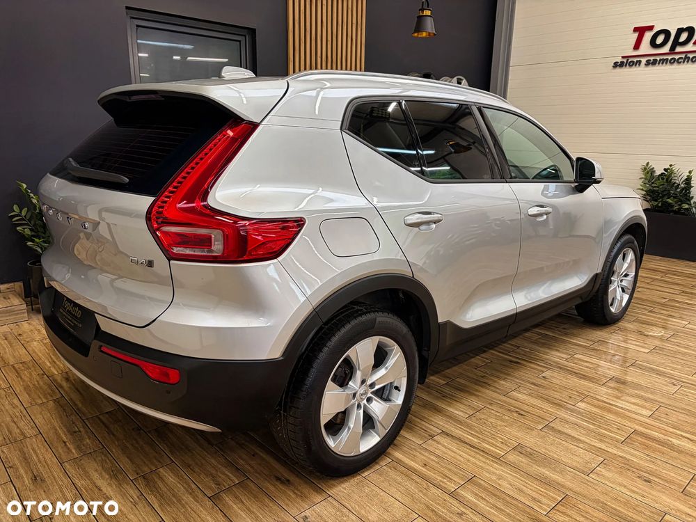 Volvo XC 40 D4 SCR AWD Momentum - 7