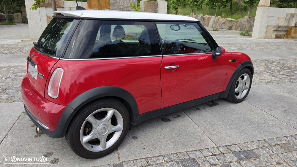 MINI 3 Portas Cooper - 3