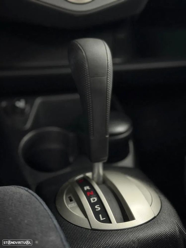 Honda Jazz 1.4 ES CVT - 21