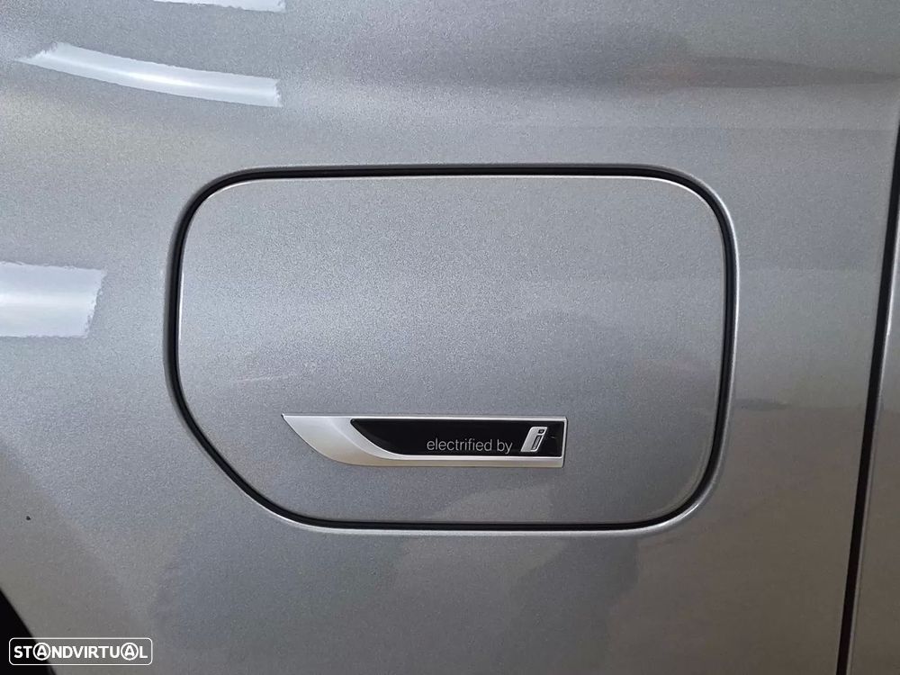 BMW 530 e Pack Desportivo M - 23