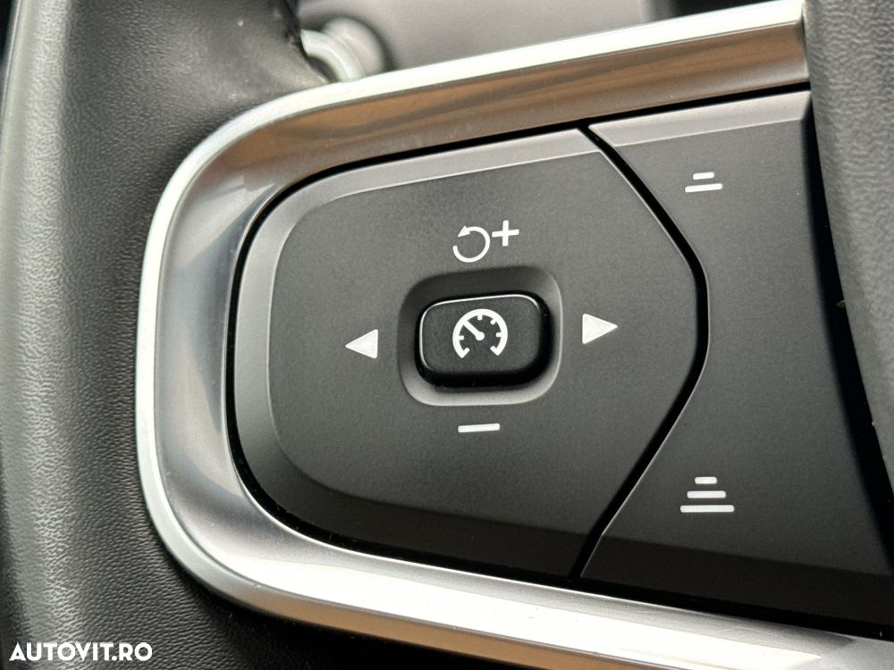 Volvo XC 40 T4 Recharge DKG Inscription - 27