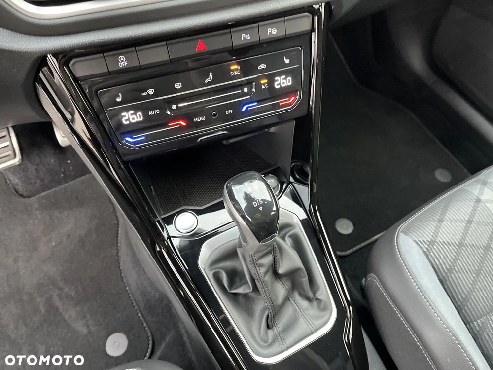 Volkswagen T-Roc 1.5 TSI R-Line DSG - 15