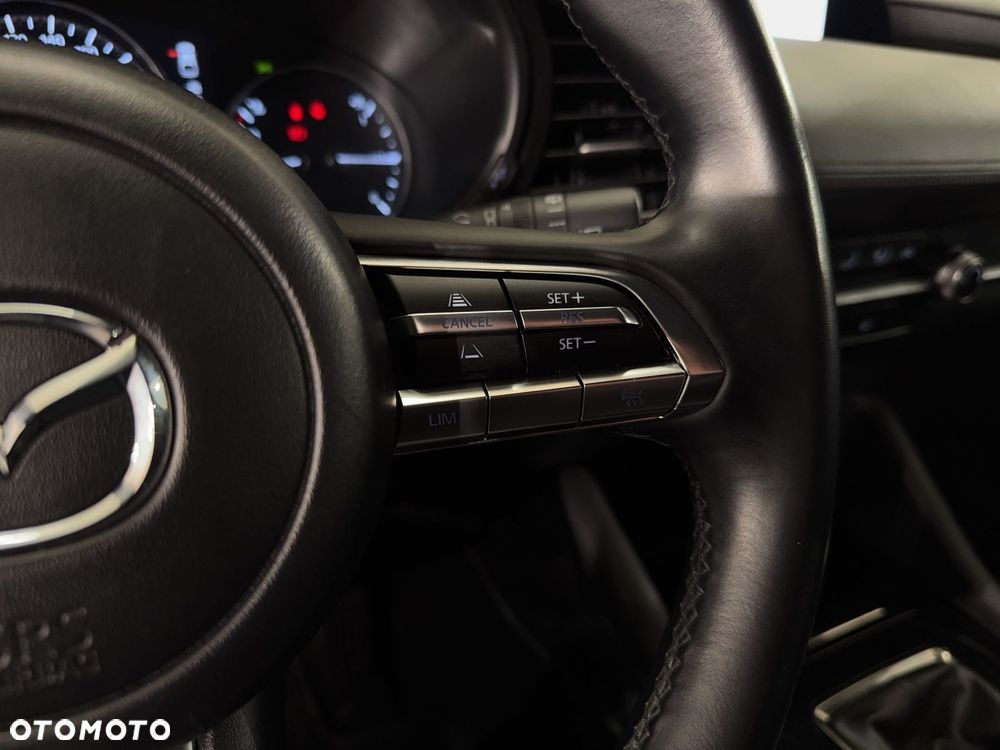 Mazda 3 - 19