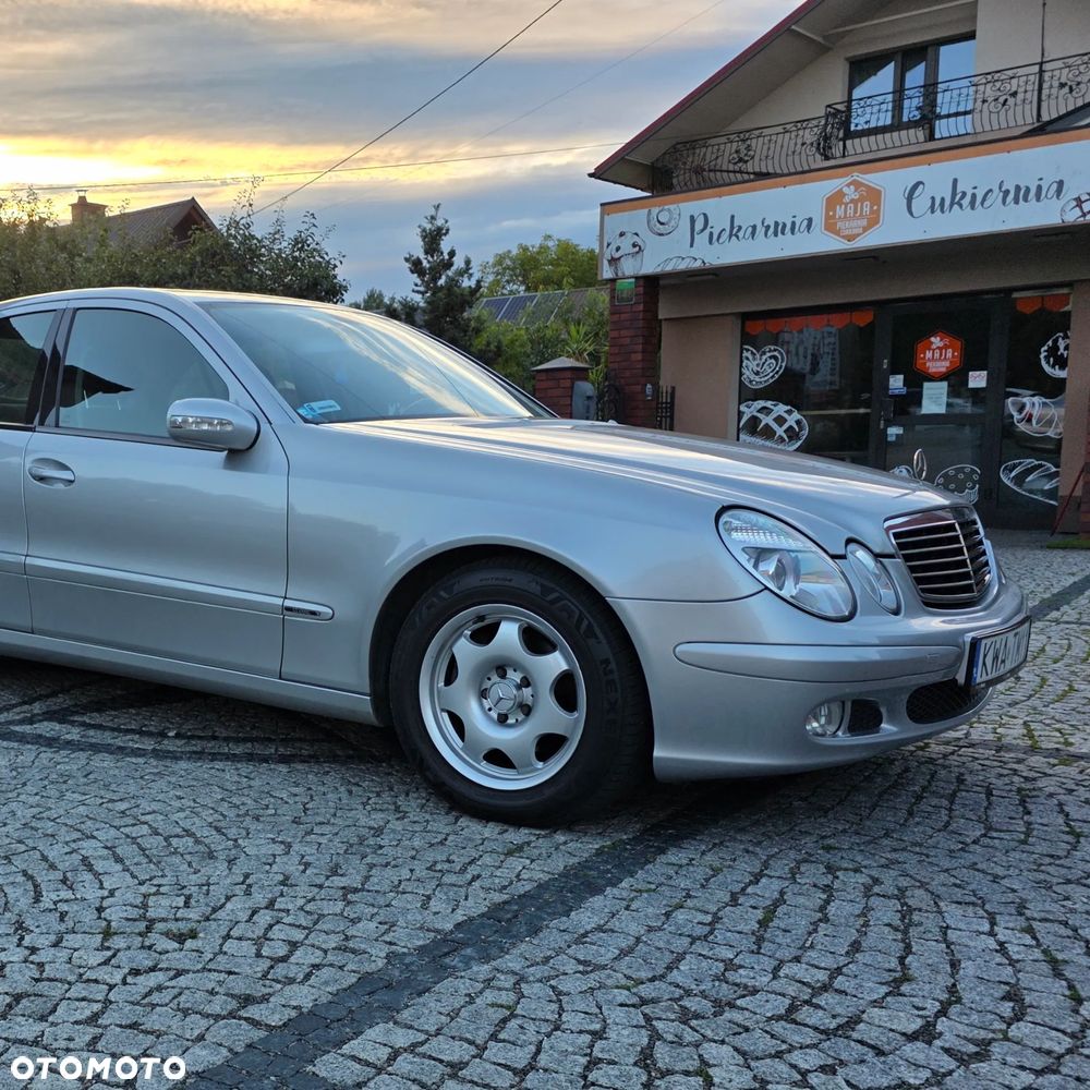 Mercedes-Benz Klasa E - 12