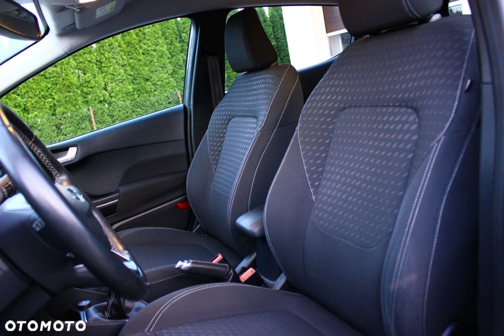 Ford Fiesta 1.1 Titanium ASS - 27