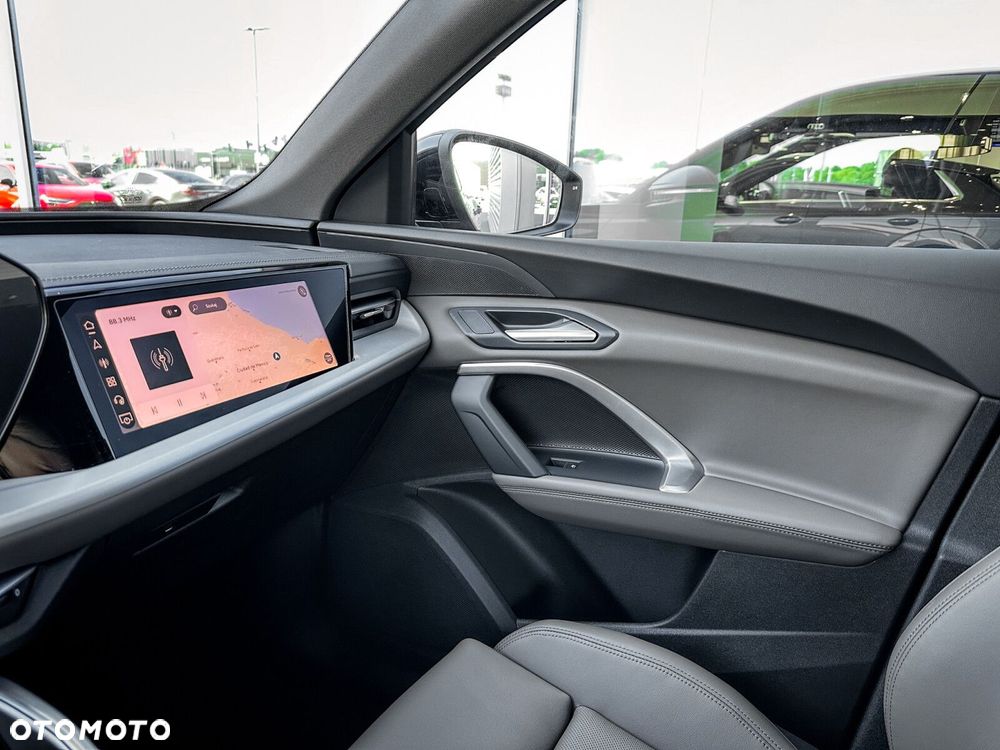 Audi Q5 Sportback - 37