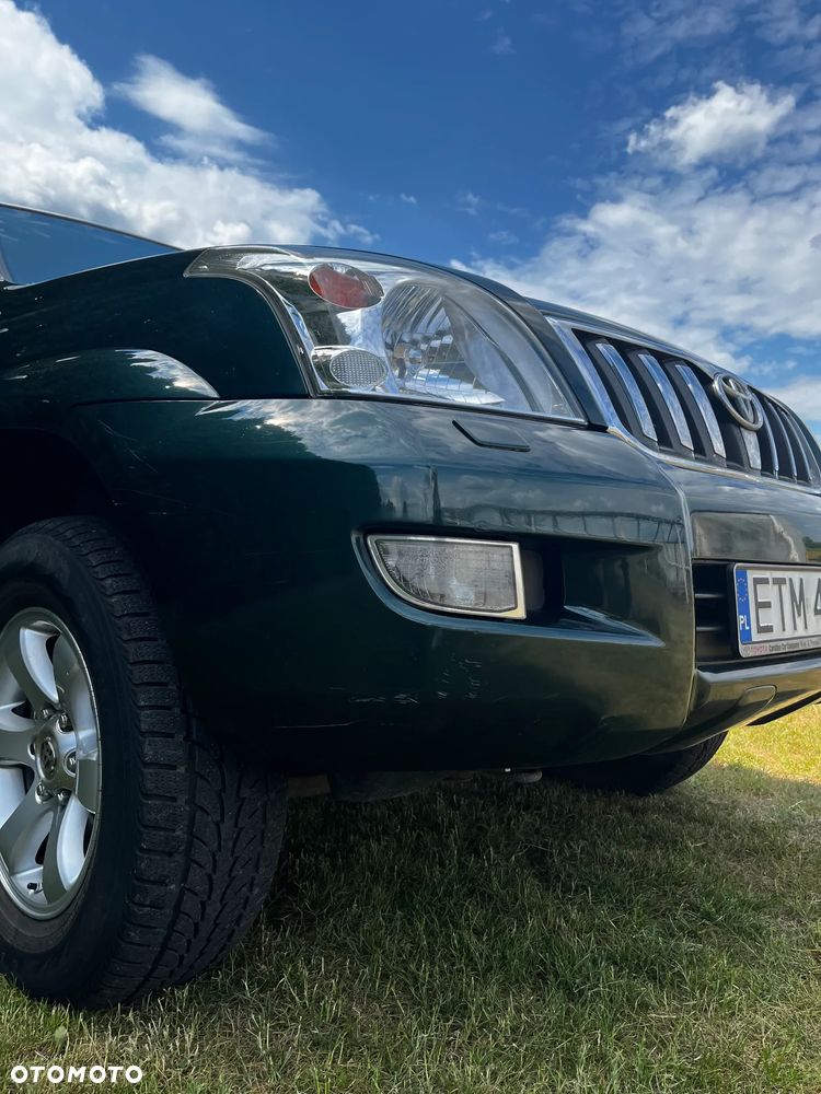 Toyota Land Cruiser - 4