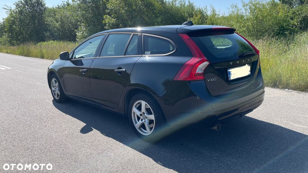 Volvo V60 D3 Drive-E Kinetic - 3
